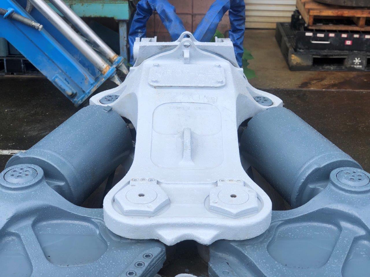 0.7大割,大割圧砕機,中古機械,中古ショベル,圧砕機,古河ロックドリル,VX225