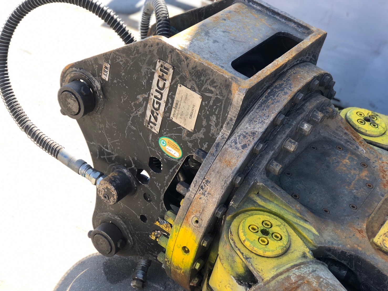 CR04-069,0.4大割,0.45,クラッシャー,アタッチメント,ユンボ,ショベル,タグチ工業