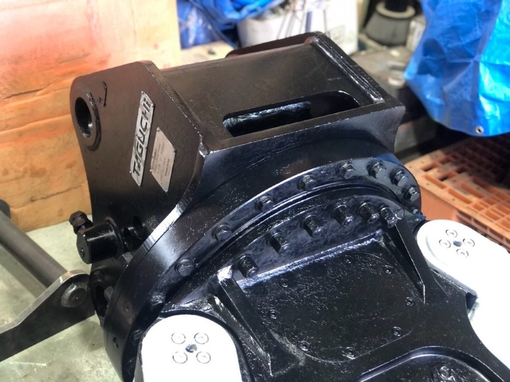 CR04-069,0.4大割,0.45,クラッシャー,アタッチメント,ユンボ,ショベル,タグチ工業