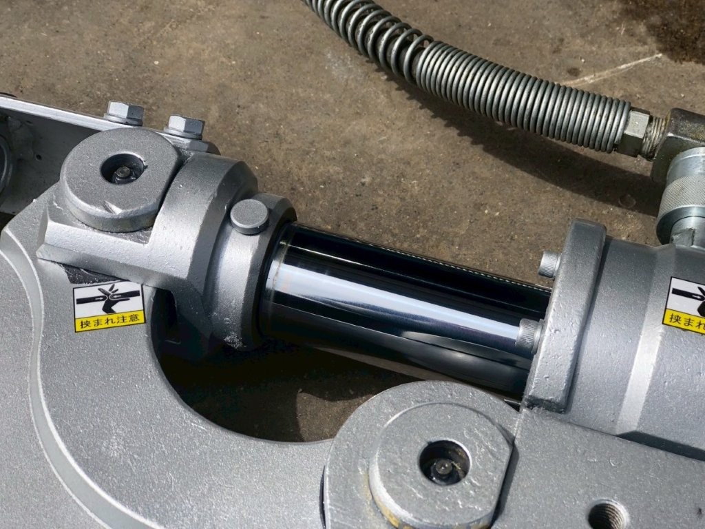 ハンドクラッシャー,HBC-1L,HL506,HC001-002,大割,ウォールクラッシャー,平戸金属,ショベル,ユンボ