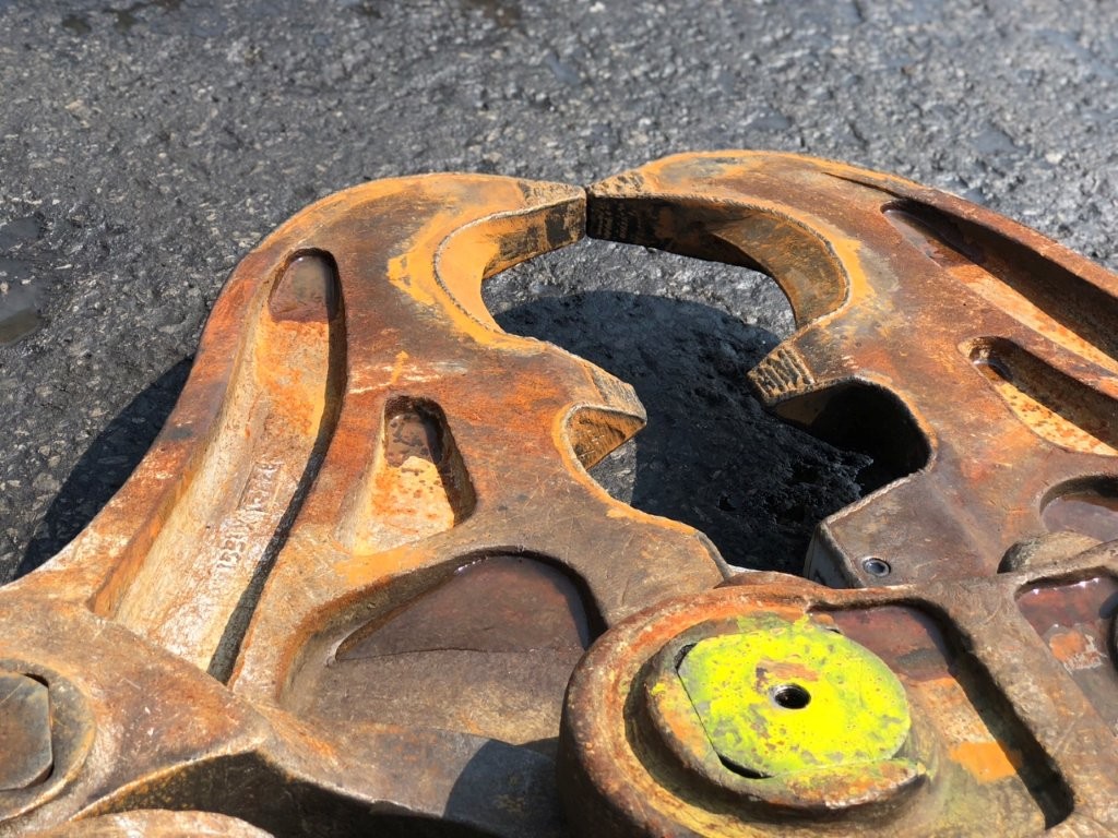 TS-WB1100V,CR07-070,中古機,ショベル,ユンボ,大割機,オカダアイヨン,0.7用,アタッチメント