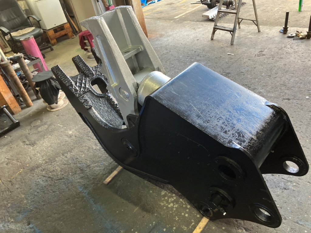 中古機,小割機,タグチ工業,MC-121,0.45用,ユンボ,ショベル,アタッチメント,小割