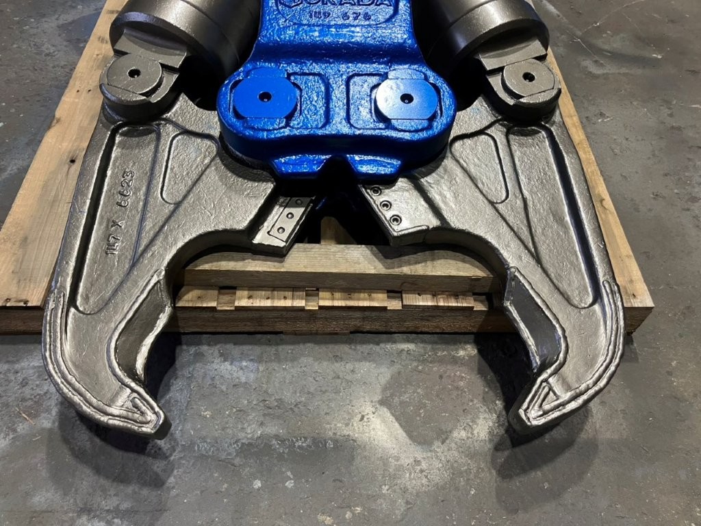 中古機,大割機,オカダアイヨン,TSWB-500,0.2用,ユンボ,ショベル,アタッチメント,大割