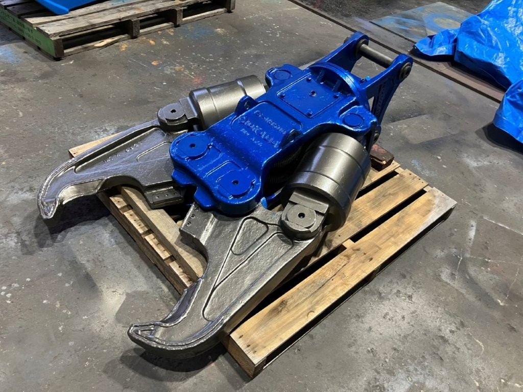 中古機,大割機,オカダアイヨン,TSWB-500,0.2用,ユンボ,ショベル,アタッチメント,大割