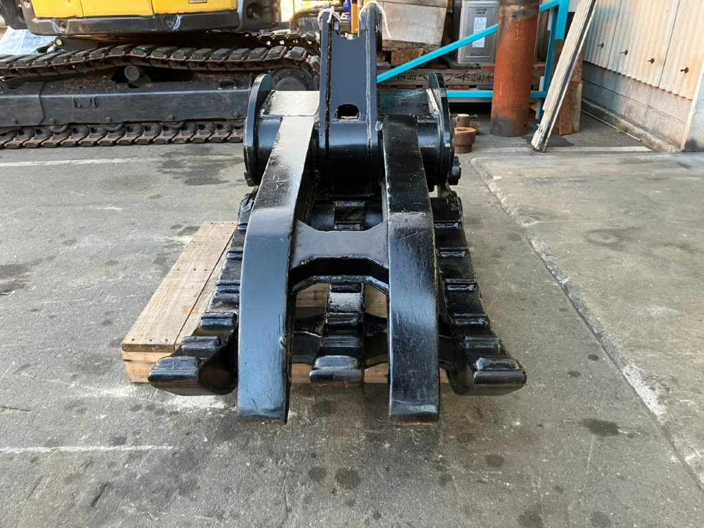 IFZ-70,丸順工業,0.25,フォーク,機械式フォーク,つかみ,中古機,ユンボ,ショベル