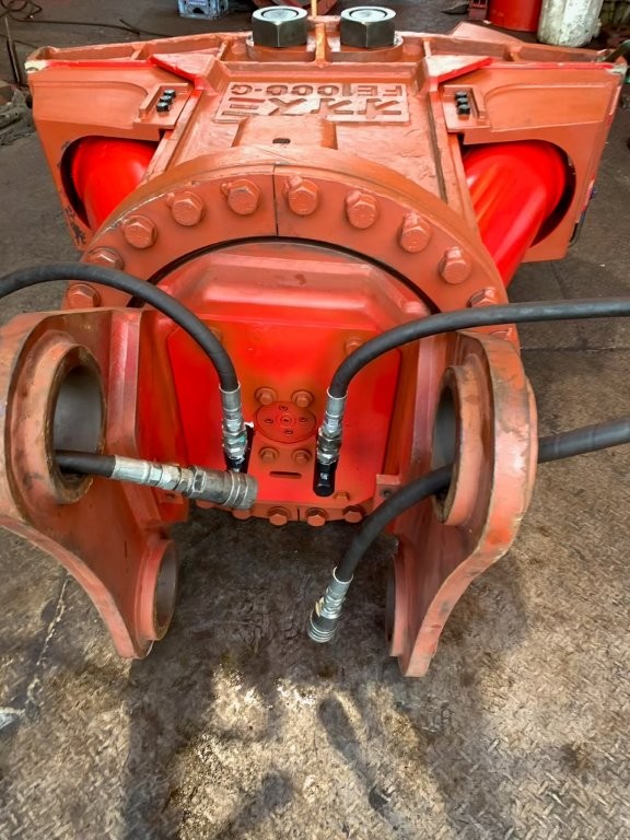 FE1000,1.6用カッター,高千穂工業,中古,カッター,ショベル,アタッチメント,ユンボ,1.6,Xカッター